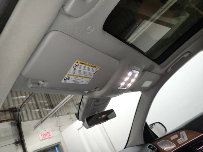 Mercedes-Benz GLE 350 * CARFAX * БЕЗ ПЪРВОНАЧАЛНА ВНОСКА, снимка 14 - Автомобили и джипове - 53066051