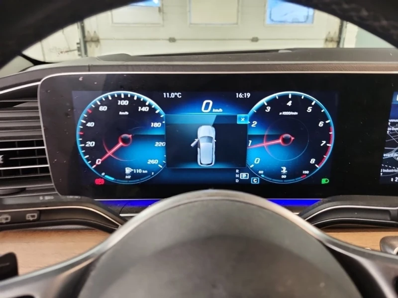 Mercedes-Benz GLE 350 * CARFAX * БЕЗ ПЪРВОНАЧАЛНА ВНОСКА, снимка 11 - Автомобили и джипове - 53066051