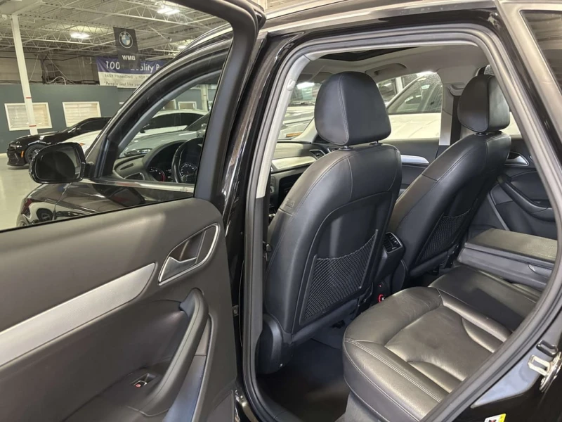 Audi Q3 Progressiv| QUATTRO| TIPTRONIC| NAV| PANOROOF| LEA, снимка 7 - Автомобили и джипове - 53099016