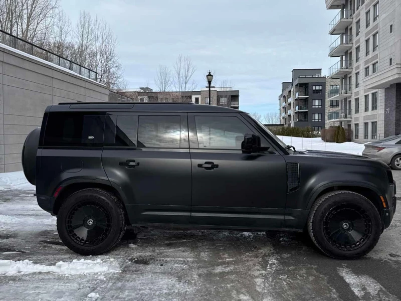 Land Rover Defender * 110 P400 S* 2 КЛЮЧА* PANO* ПОДГРЕВ* KEYLESS* , снимка 14 - Автомобили и джипове - 53600522