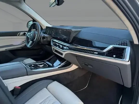 BMW X7 M60i xDrive = M-Sport Pro = Гаранция, снимка 9 - Автомобили и джипове - 53902650
