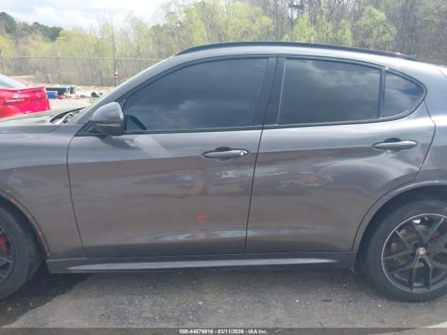 Alfa Romeo Stelvio Sport* �������* PANORAMA* KEYLESS* MEMORY*  | Mobile.bg � ����������� 8