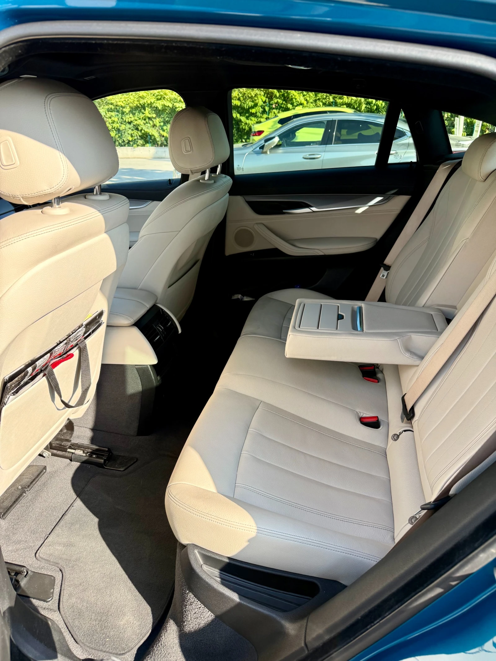 BMW X6 xDrive30d - изображение 6