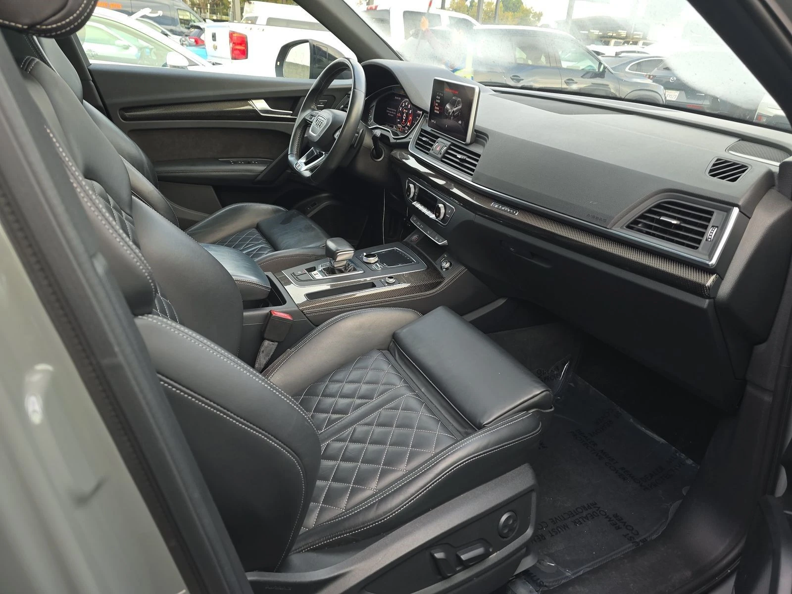 Audi SQ5 PANO* DIGITAL* KEYLESS* М.ТОЧКА* BANG&OLUFSEN - изображение 10