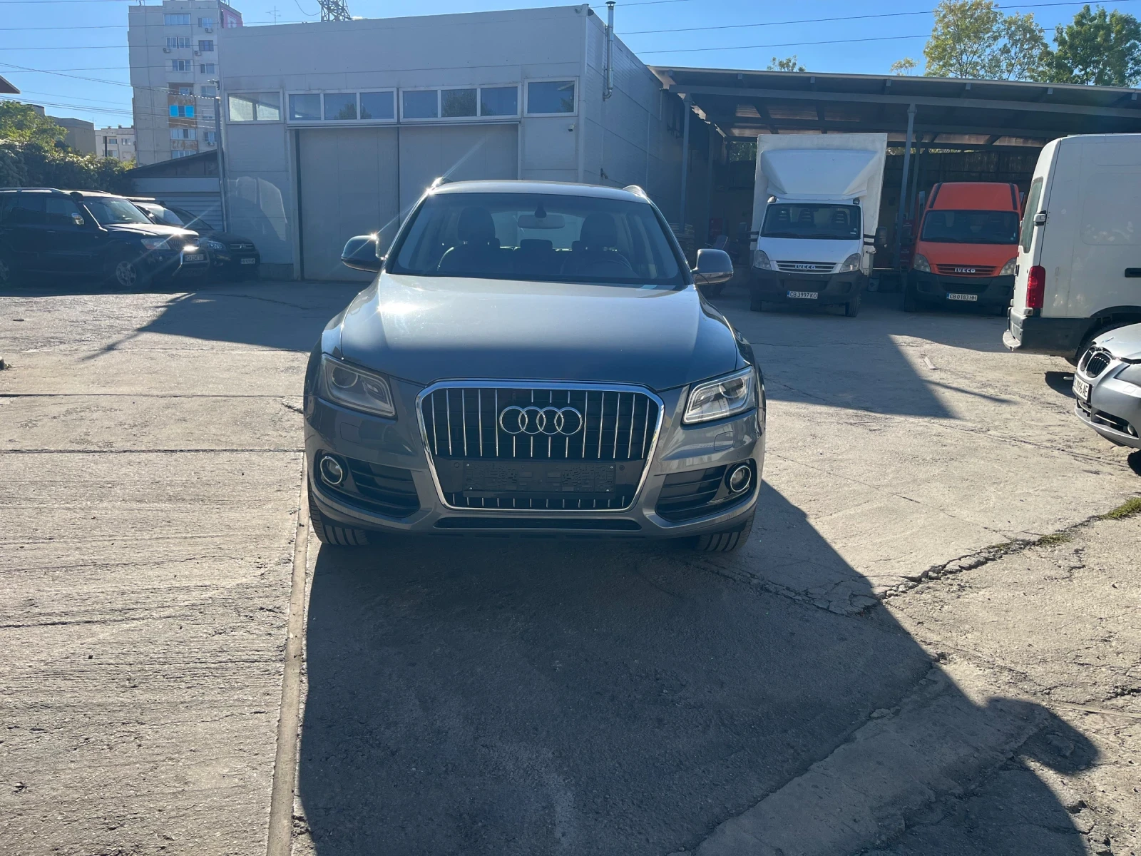 Audi Q5 2.0TDI 190ks  - изображение 2