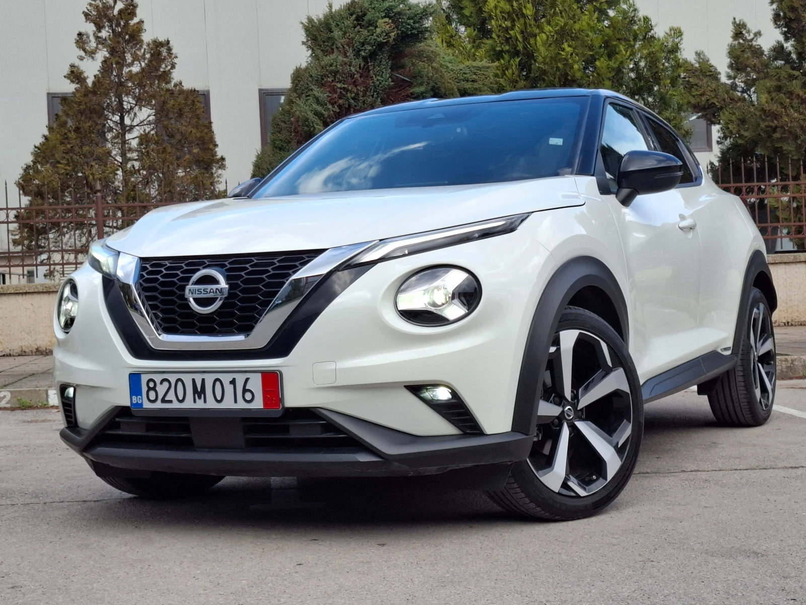 Nissan Juke 1.0T-GDI 117hp * КЛИМАТРОНИК * НАВИ * EURO 6 *  | Auto.bg — изображение 1