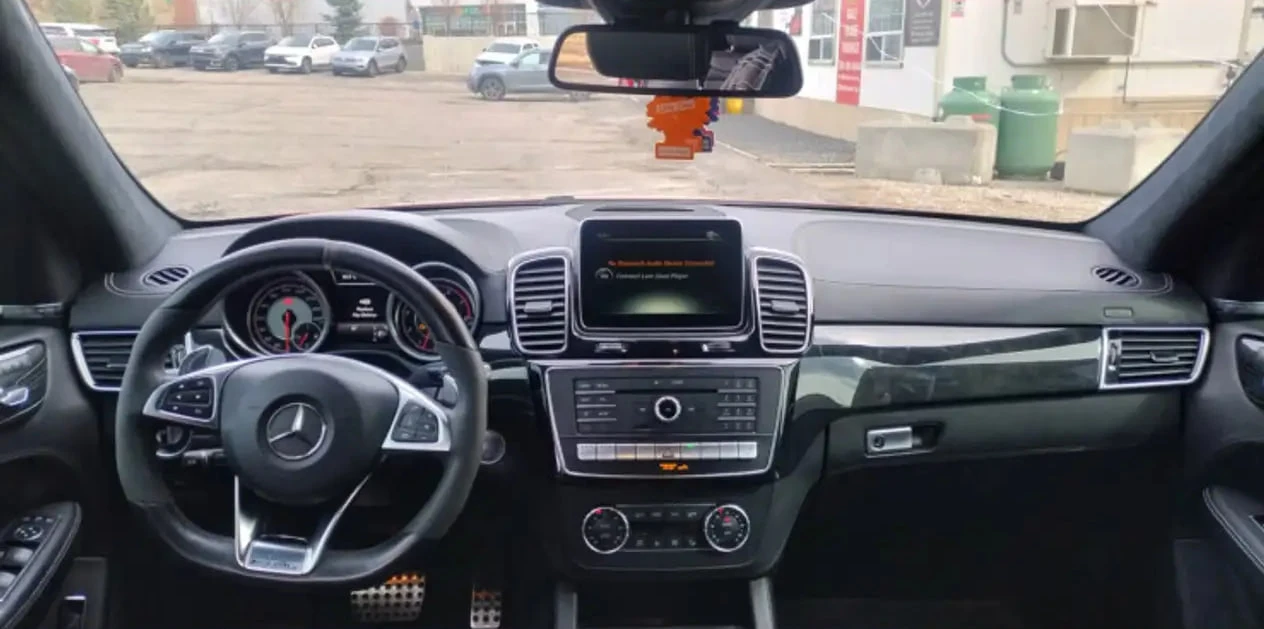 Mercedes-Benz GLE 63 S AMG * GLE63 * CARFAX * ЦЕНА ДО БГ, снимка 11 - Автомобили и джипове - 55014879