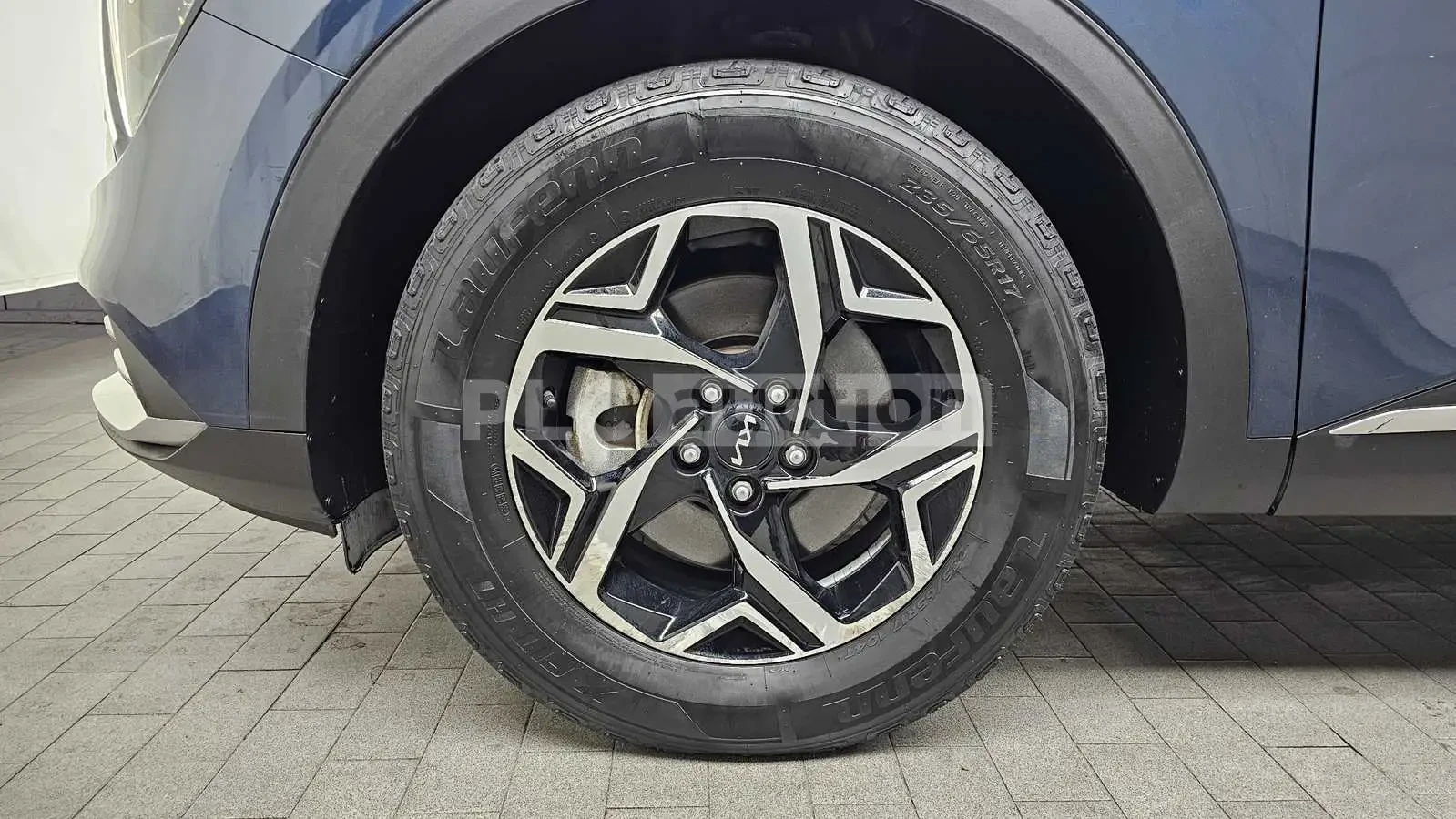 Kia Sportage 2.0| КАМЕРА| DISTRONIC| ОБДУХВАНЕ| ВКЛ.ТЕХНОТЕСТ, снимка 17 - Автомобили и джипове - 55055954