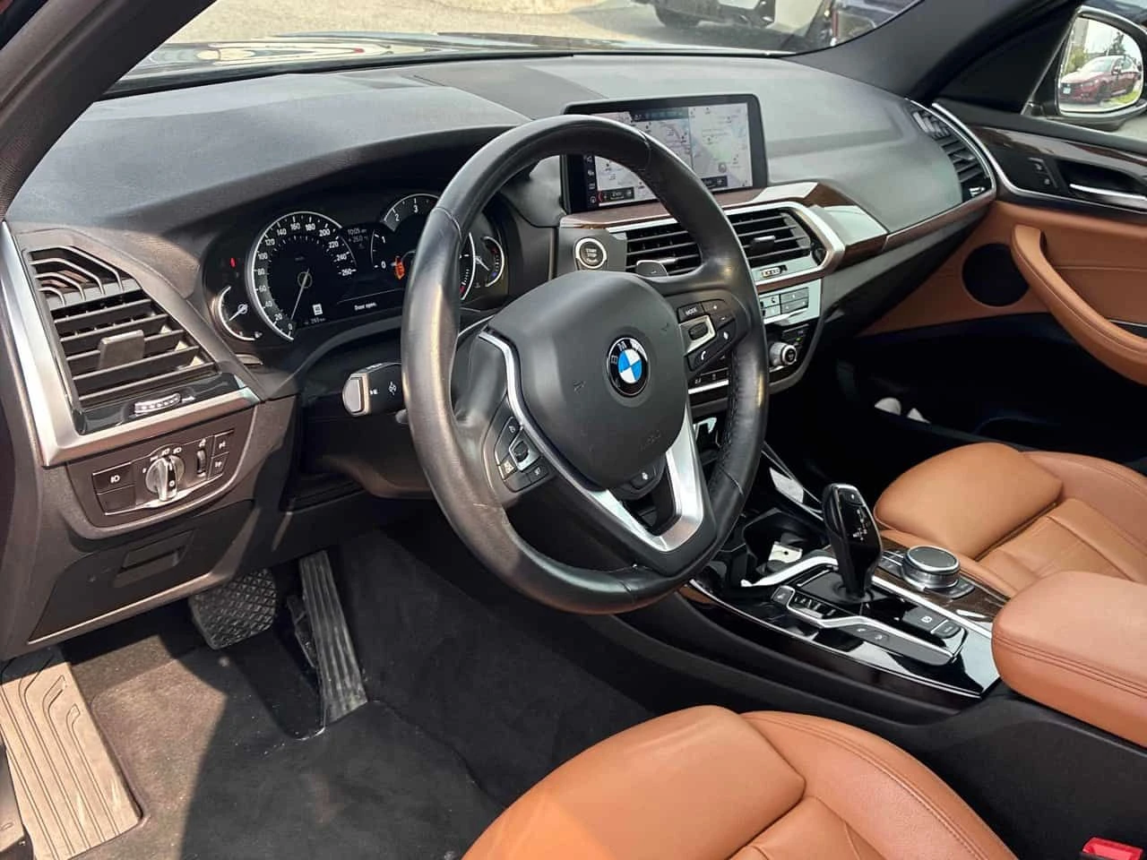BMW X3 xDrive30i / АВТОКРЕДИТ / ПАНОРАМА / ПОДГРЕВИ , снимка 8 - Автомобили и джипове - 55626322