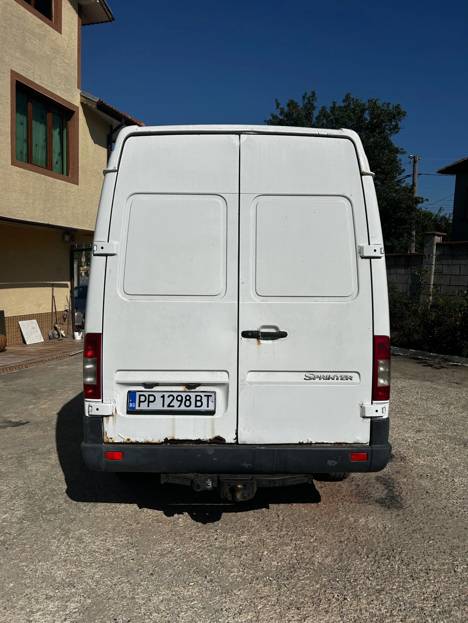 Mercedes-Benz Sprinter 211 2.2 CDi - изображение 4