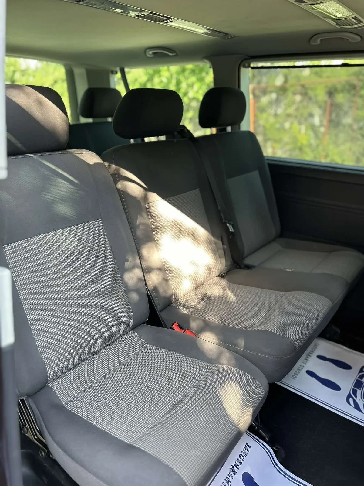 VW Caravelle, снимка 9 - Бусове и автобуси - 55057506