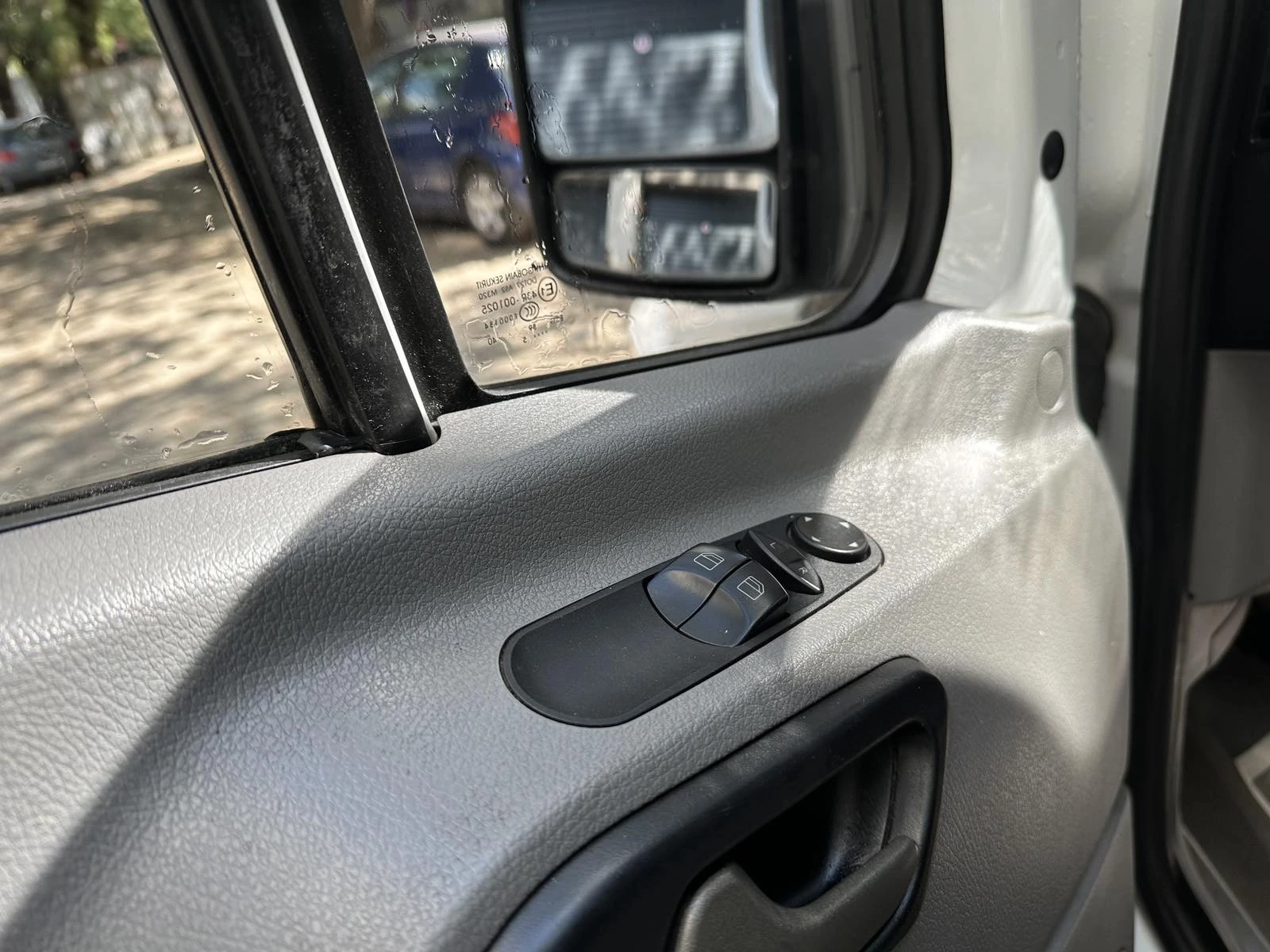 Mercedes-Benz Sprinter 313 CDi, снимка 5 - Бусове и автобуси - 56191274