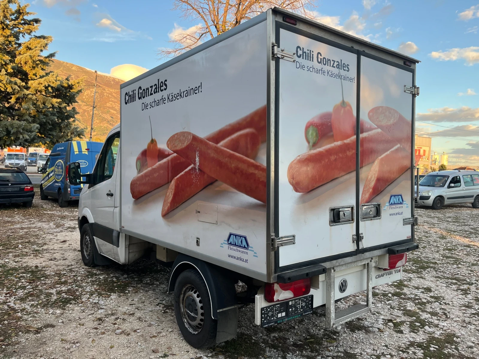 VW Crafter, снимка 6 - Бусове и автобуси - 56570357