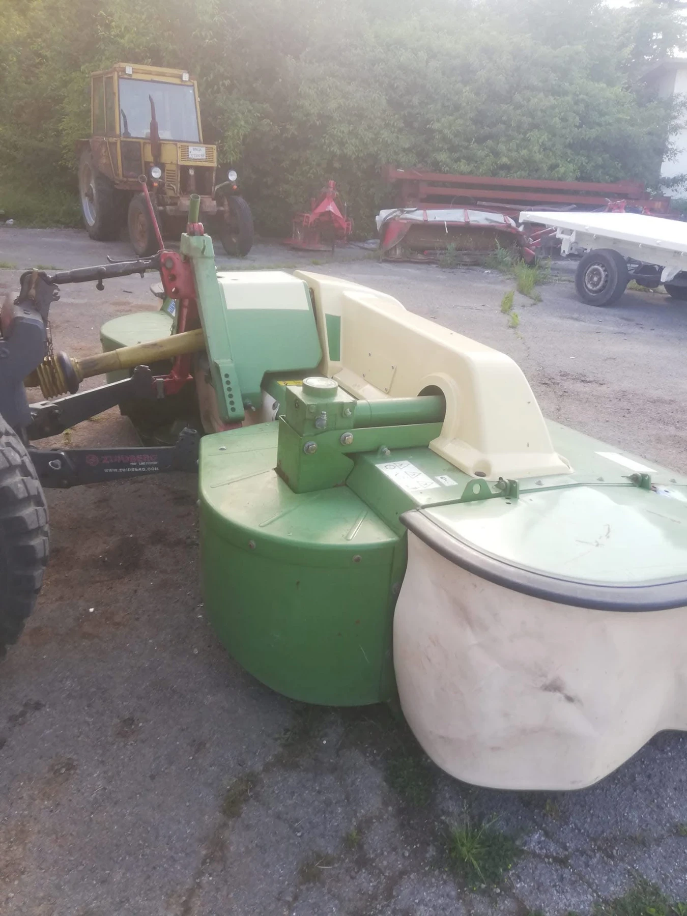 Сенокосачка Krone Krone easy cut f3.20m  - изображение 4