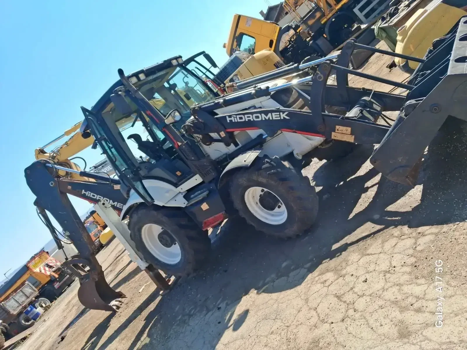 Багер Hidromek 102 B