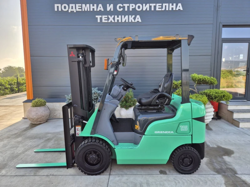 Мотокар Mitsubishi * АВТОМАТ * ГАЗ+ БЕНЗИН * ПЕРФЕКТЕН * !!!, снимка 2 - Индустриална техника - 51426214