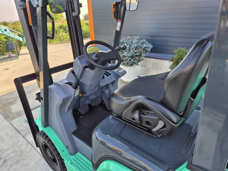 Мотокар Mitsubishi * АВТОМАТ * ГАЗ+ БЕНЗИН * ПЕРФЕКТЕН * !!!, снимка 8 - Индустриална техника - 51426214