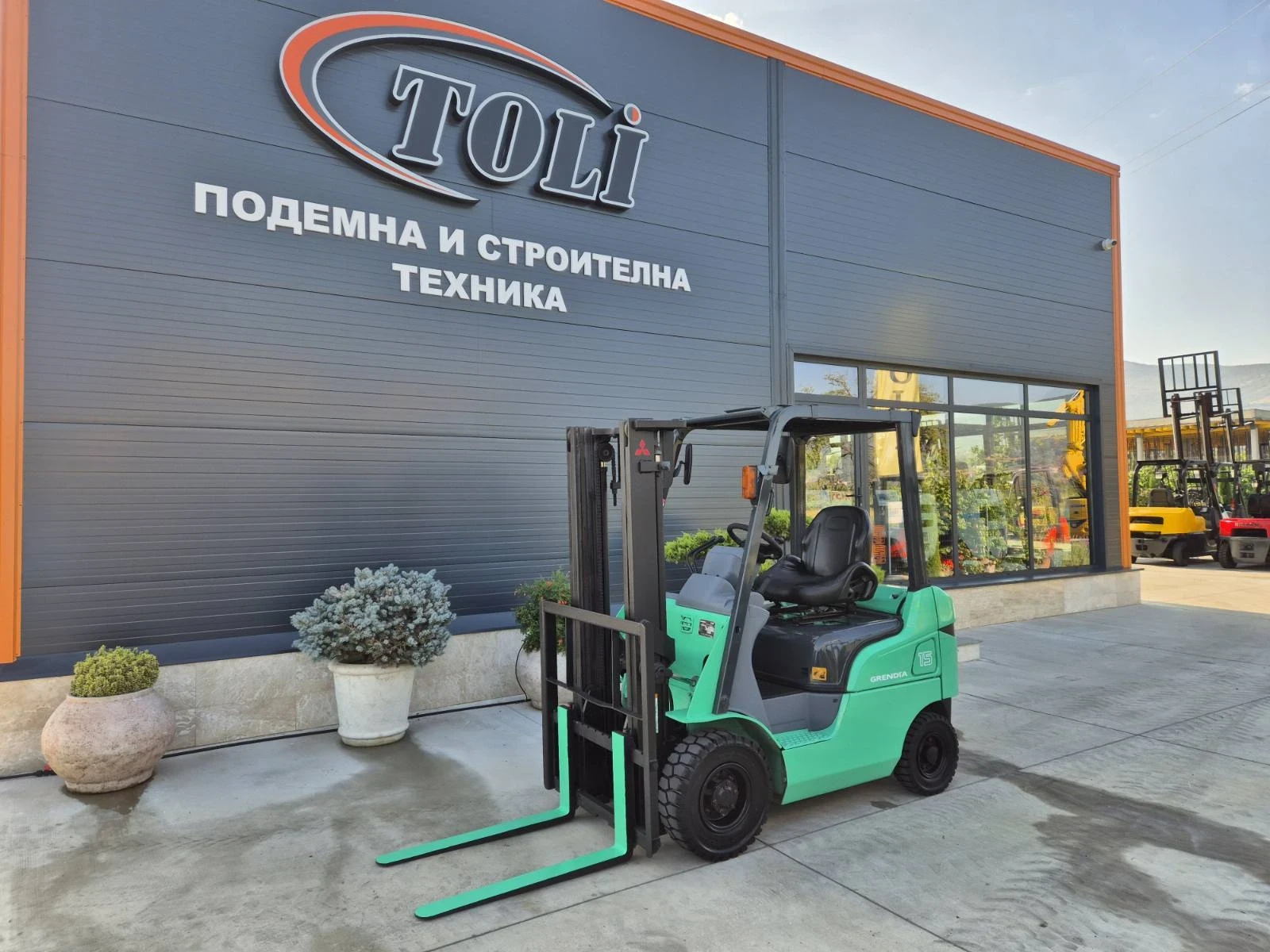 Мотокар Mitsubishi * АВТОМАТ * ГАЗ+ БЕНЗИН * ПЕРФЕКТЕН * !!!, снимка 1