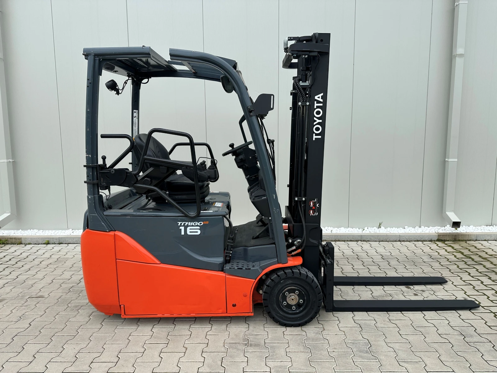 Електрокар Toyota 8FBE16T - 3300 mm