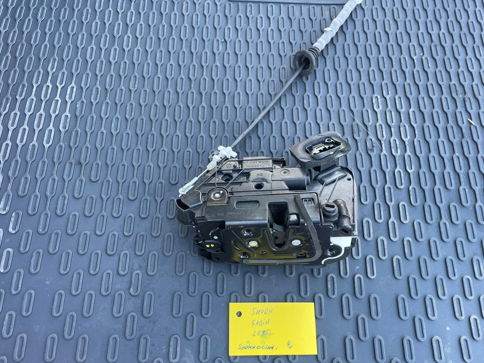     Skoda Fabia 2015 | Mobile.bg   1