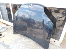 капак преден Рено Лагуна 2.0б