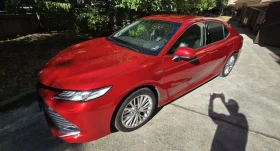     Toyota Camry Luxury Hybrid 2.5
