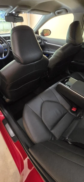 Toyota Camry Luxury Hybrid 2.5 | Mobile.bg    7