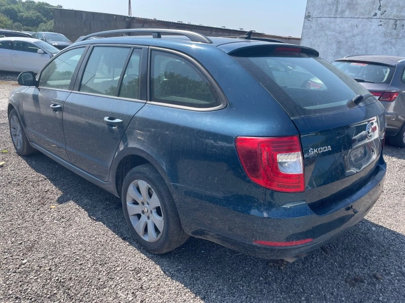 Skoda Superb 2.0 1.6 TDI, снимка 5 - Автомобили и джипове - 40418263