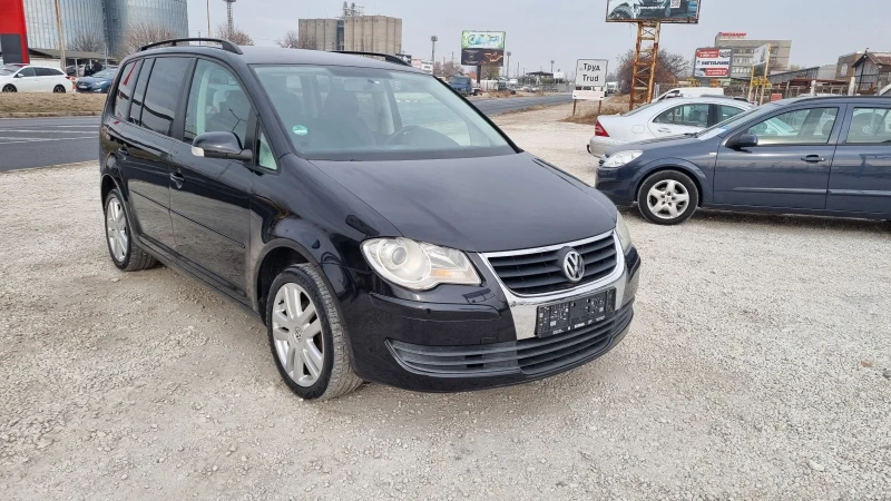 VW Touran, снимка 8 - Автомобили и джипове - 48553550