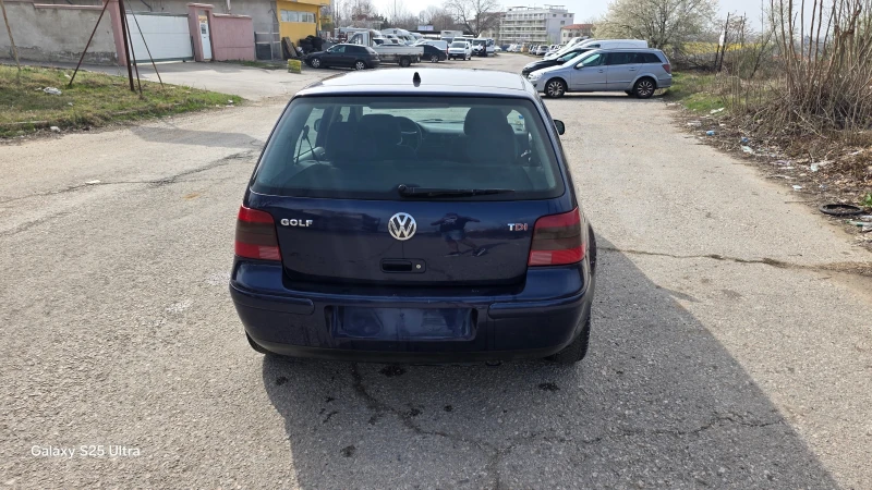 VW Golf 1.9tdi, снимка 4 - Автомобили и джипове - 49589600