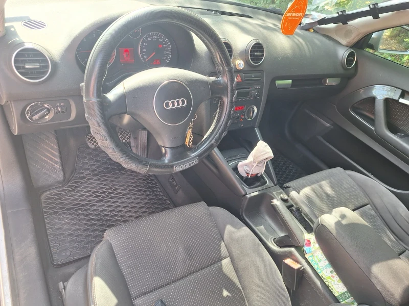 Audi A3 2.0 TDI , снимка 15 - Автомобили и джипове - 52208371