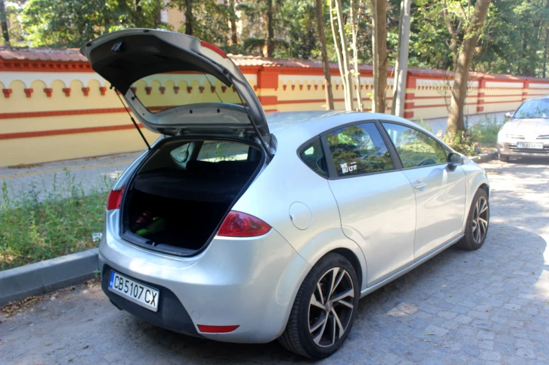 Seat Leon 2.0 TDI 170к.с., снимка 15 - Автомобили и джипове - 52581019