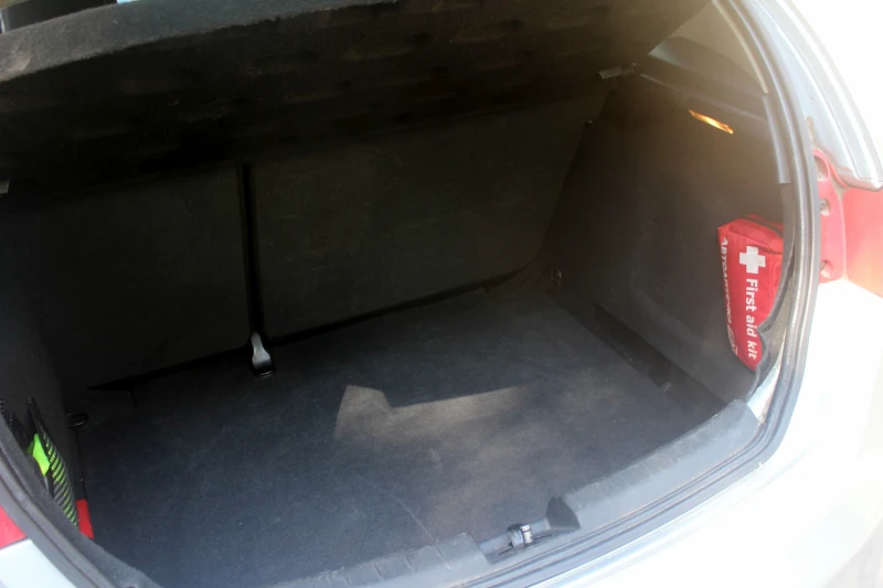 Seat Leon 2.0 TDI 170к.с., снимка 12 - Автомобили и джипове - 52581019