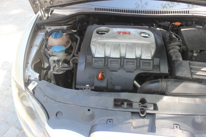 Seat Leon 2.0 TDI 170к.с., снимка 3 - Автомобили и джипове - 52581019