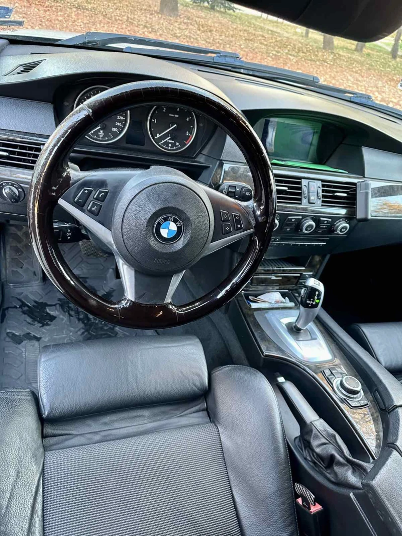BMW 525 X-Drive, снимка 7 - Автомобили и джипове - 52571574