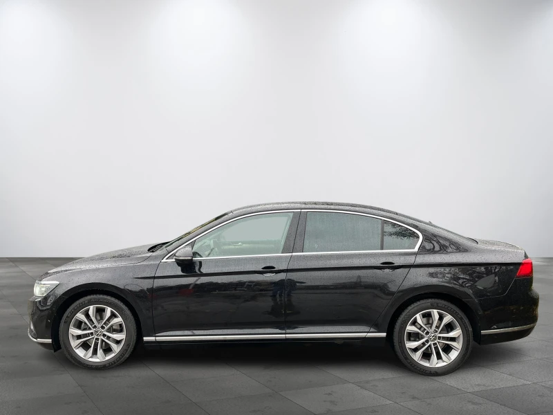VW Passat 2.0 TDI Elegance+ +  4Motion В Гаранция, снимка 6 - Автомобили и джипове - 52578985