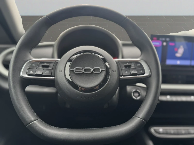 Fiat 600 BUILDYOUROWN 1.2 74 KW 110 hp FWD MHEV 6DCT, снимка 9 - Автомобили и джипове - 52623204