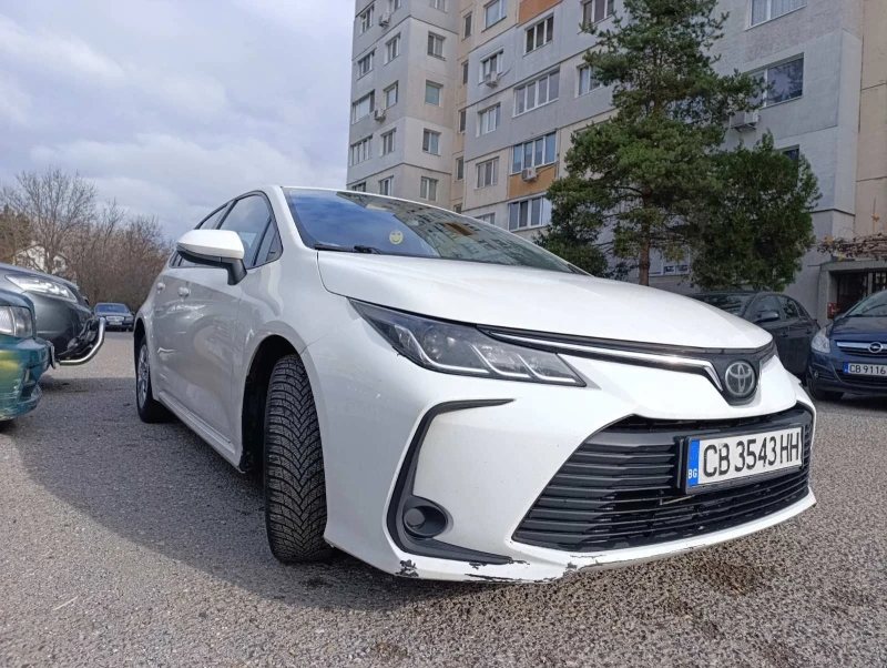 Toyota Corolla 1.6, снимка 7 - Автомобили и джипове - 52677625