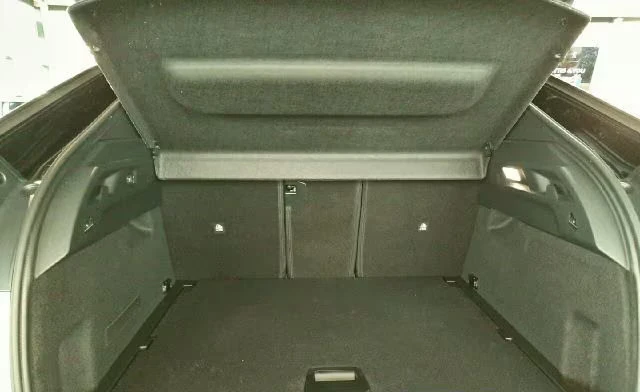 Peugeot 3008 213HP/GT/360/KLESS/ACC/AMBI/605z, снимка 12 - Автомобили и джипове - 55293375