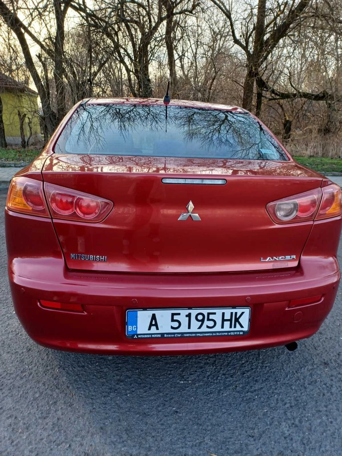 Mitsubishi Lancer 1.8i Petrol/LPG CVT 143 кс - изображение 5