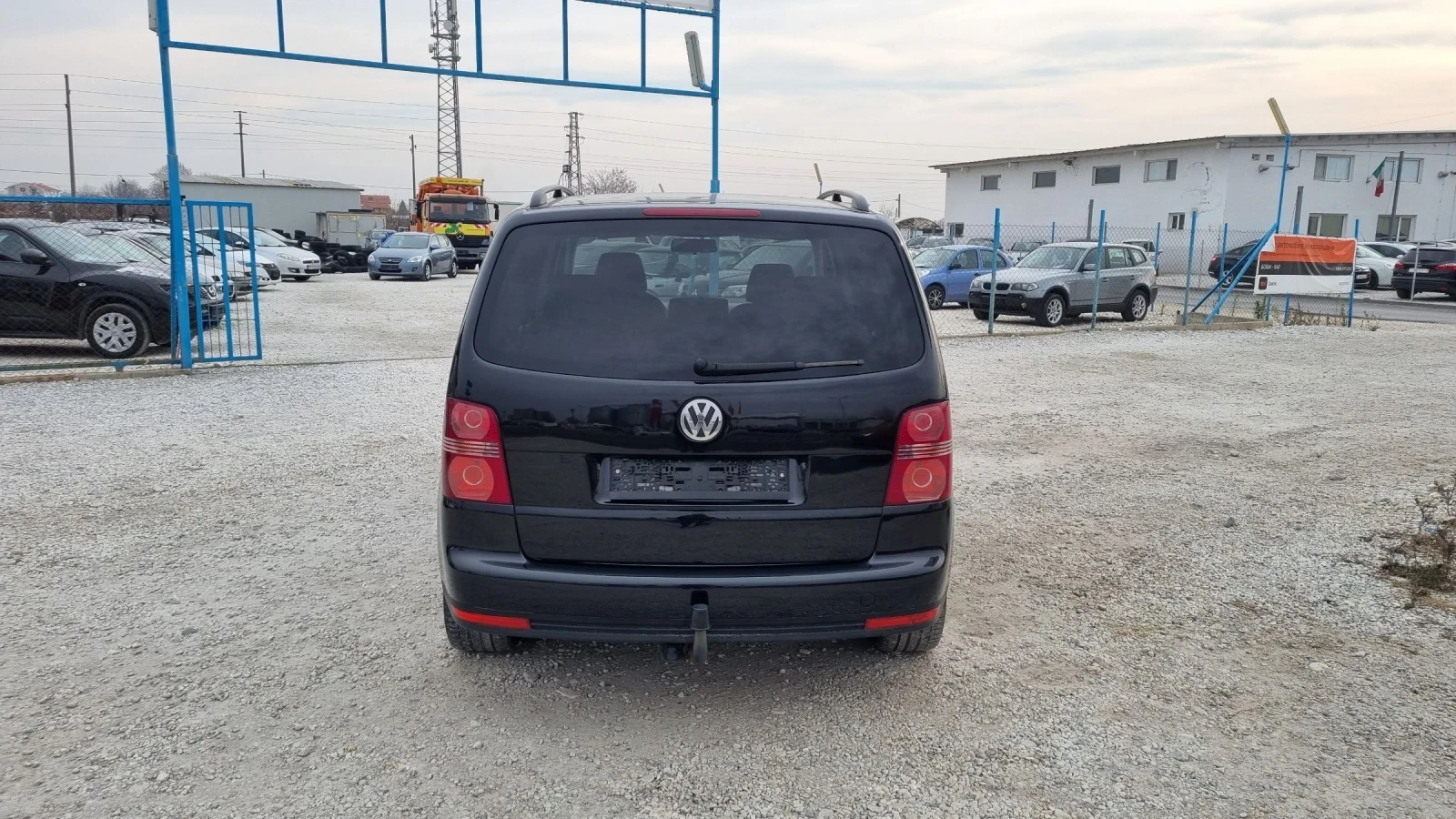 VW Touran  - изображение 5