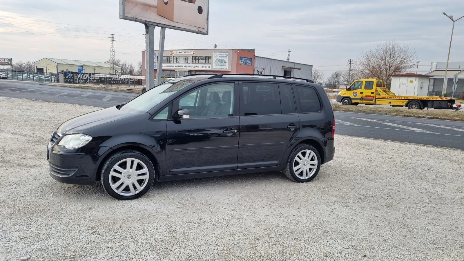 VW Touran  - изображение 2