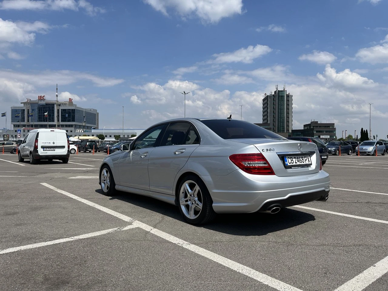 Mercedes-Benz C 300  - изображение 8