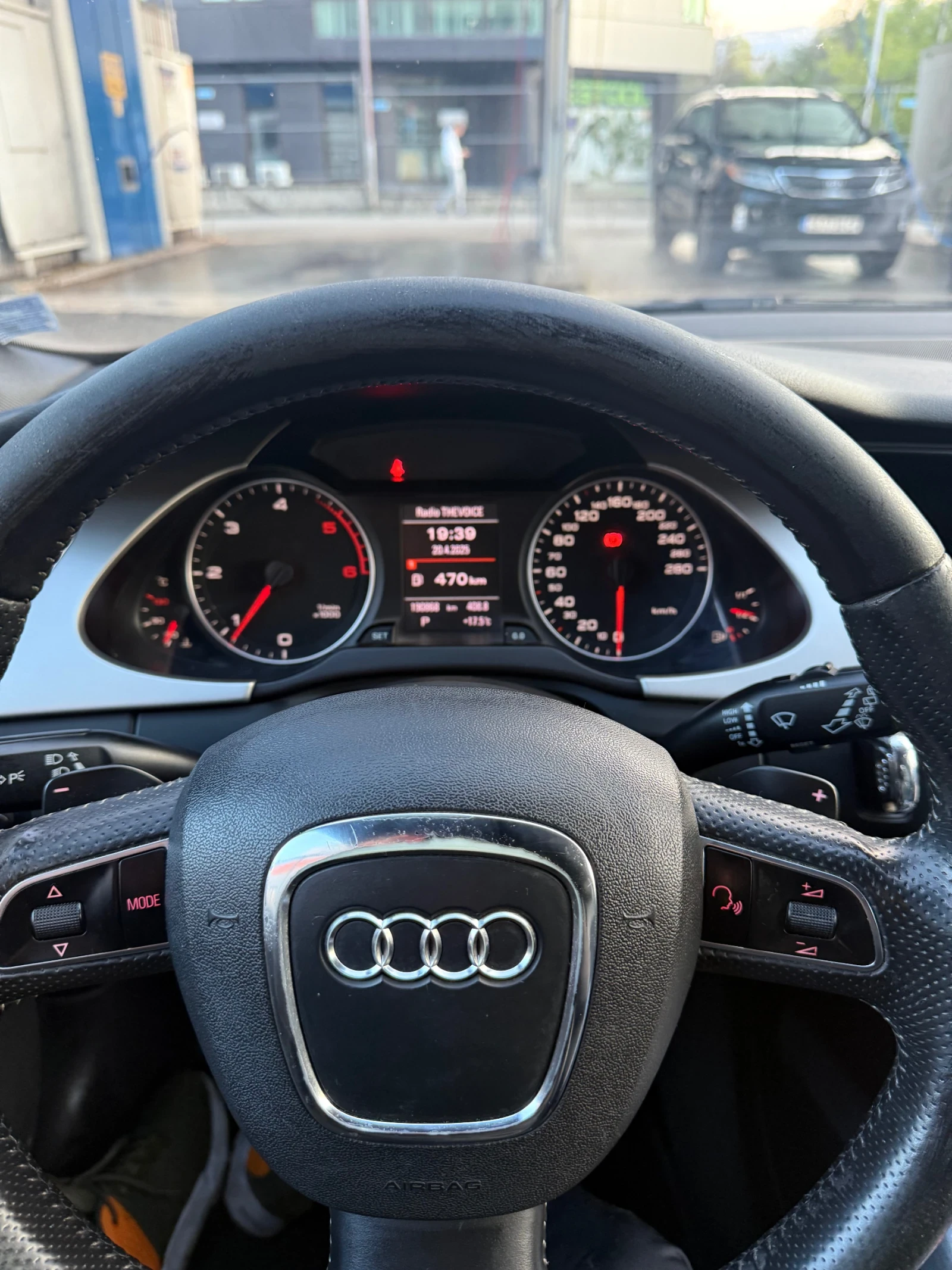 Audi A4  - изображение 8