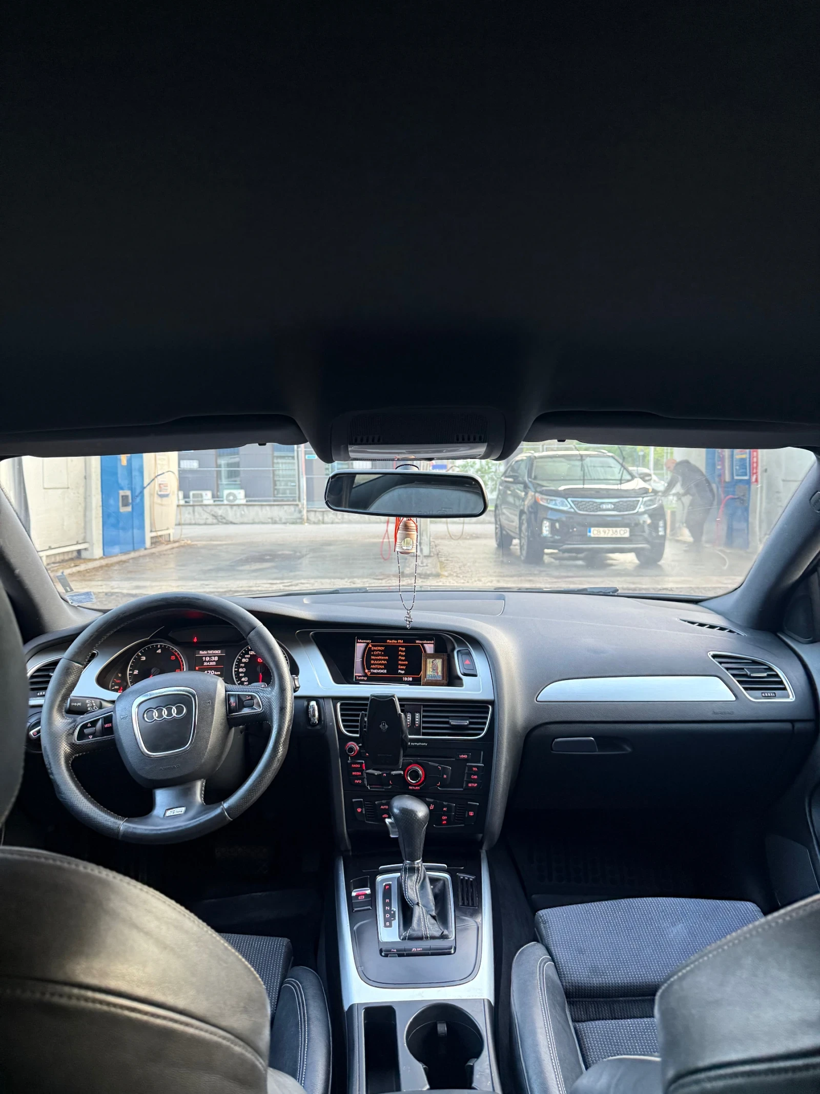 Audi A4  - изображение 6