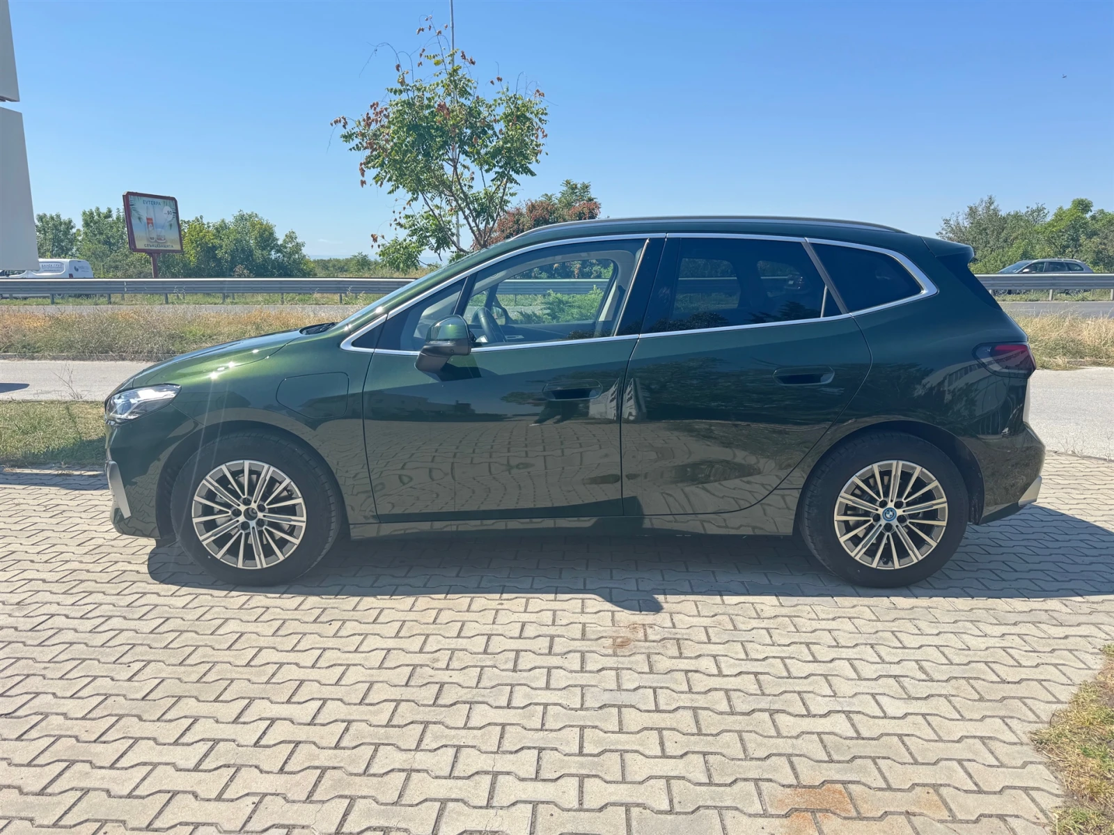 BMW 225 xDrive Актив Турър - изображение 3