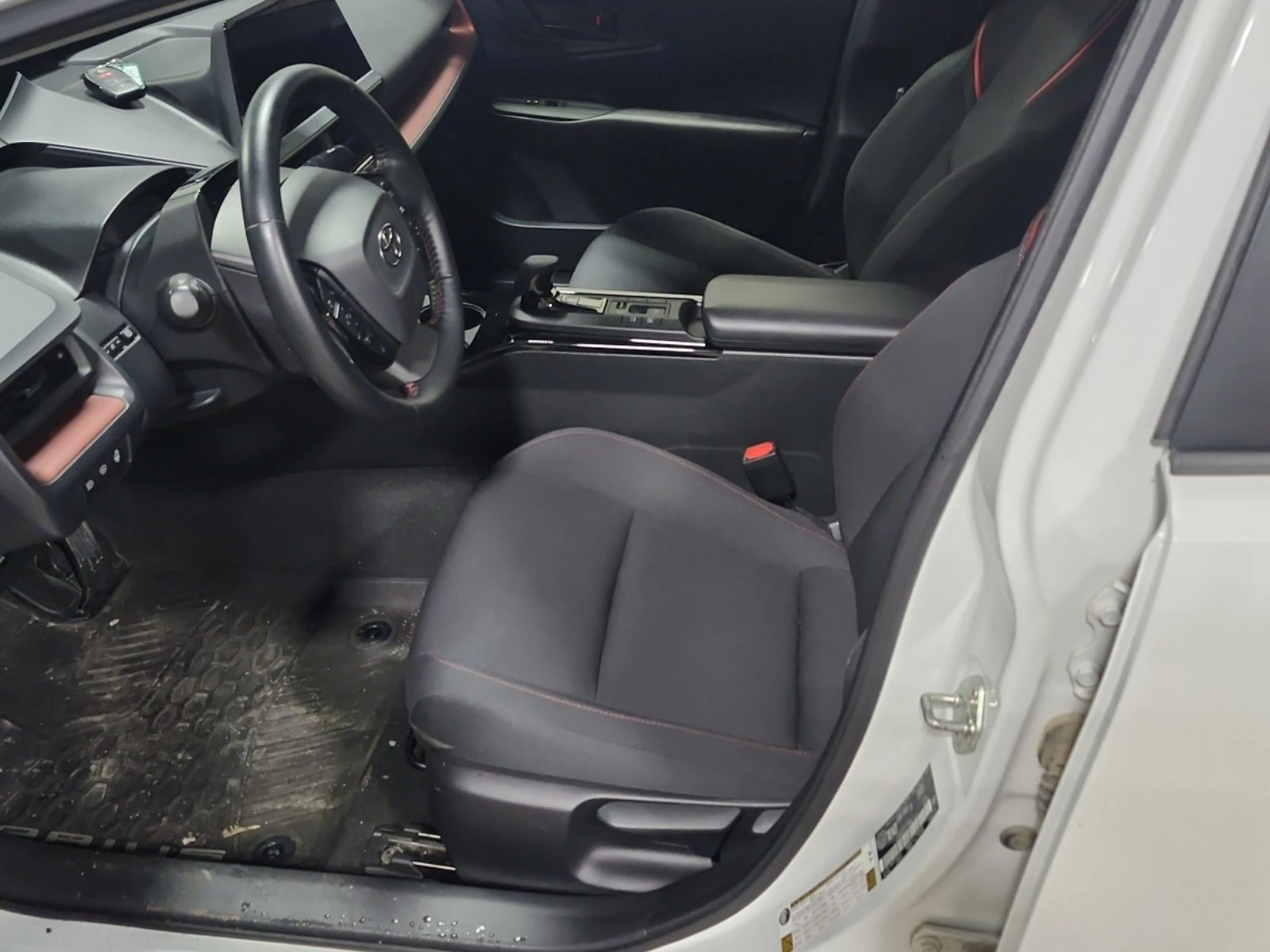 Toyota Prius PRIME SE * * CARFAX * * АВТО КРЕДИТ * *  - изображение 5