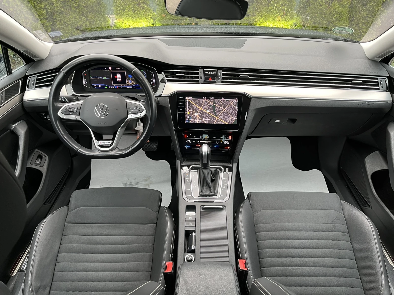 VW Passat 2.0 TDI Elegance+ + 4Motion В Гаранция - изображение 7