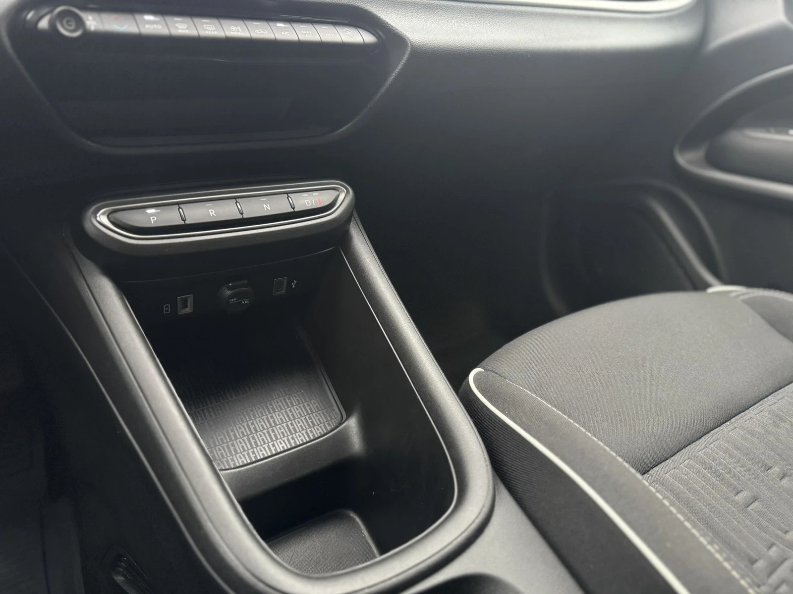 Fiat 600 BUILDYOUROWN 1.2 74 KW 110 hp FWD MHEV 6DCT | Mobile.bg   11