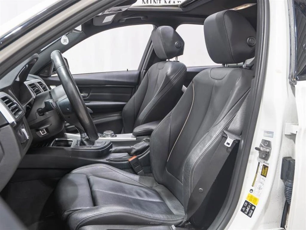 BMW 340 * 340i xDrive Premium Package Essential 6 Speed *  | Mobile.bg � ����������� 10